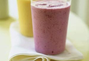 Smoothie de zmeura si caise