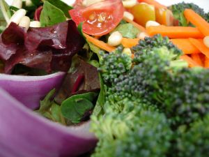 Salata de broccoli