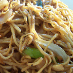 Noodles cu legume si ou