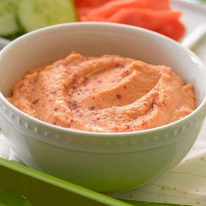 Humus de linte rosie