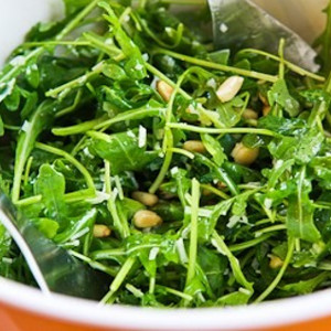 Salata cu rucola si parmezan